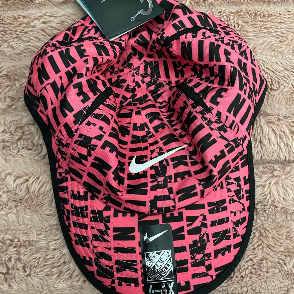 Nike Youth Featherlight Dri-Fit Adjustable Hat NWT